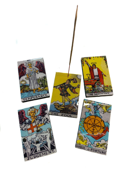 group-tarot-card-incense-