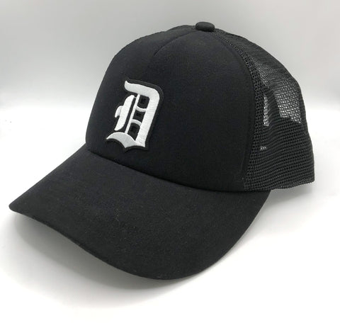 Detroit Old English D Trucker Cap, black hat - curved bill