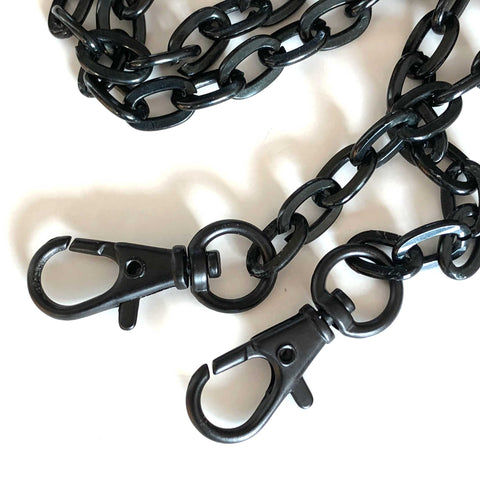 Black Aluminum Chunky Chain Mask Holder, lightweight mask leash