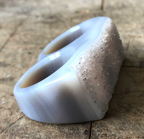 Two Finger Knuckle Duster Ring, Carved Druzy Agate. Size 8.5/9.75