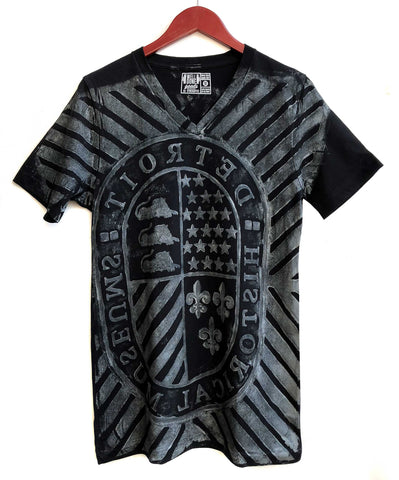 Detroit Historical Museum Manhole Cover, Black  V-Neck T-Shirt