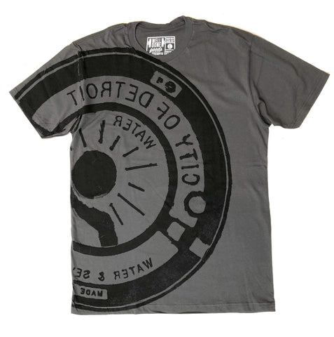 Manhole Cover Print T-Shirt, Spirit of Detroit. Grey Crew Neck Unisex Tee